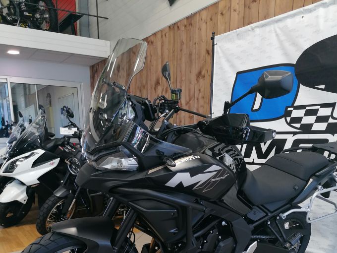 CF MOTO 700 MT 4
