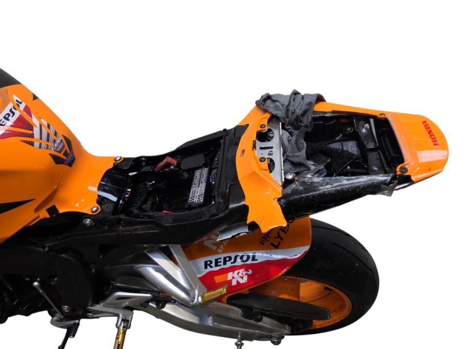 HONDA CBR 1000 RR REPSOL 4