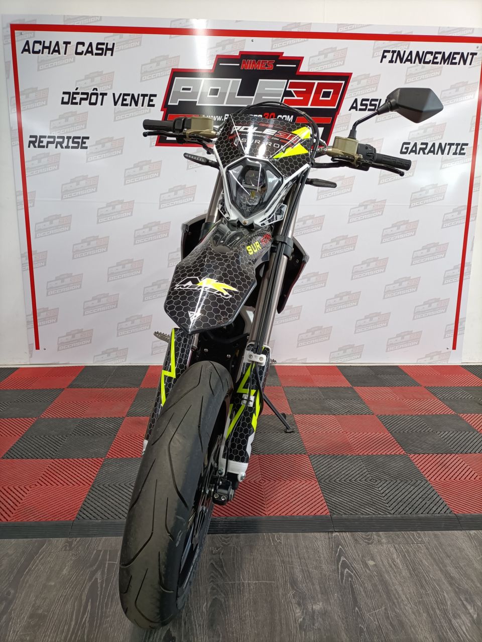 SUR-RON STORM BEE ENDURO/SUPER MOTARD 4
