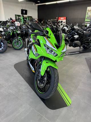 KAWASAKI Ninja ZX-4RR - 2025
