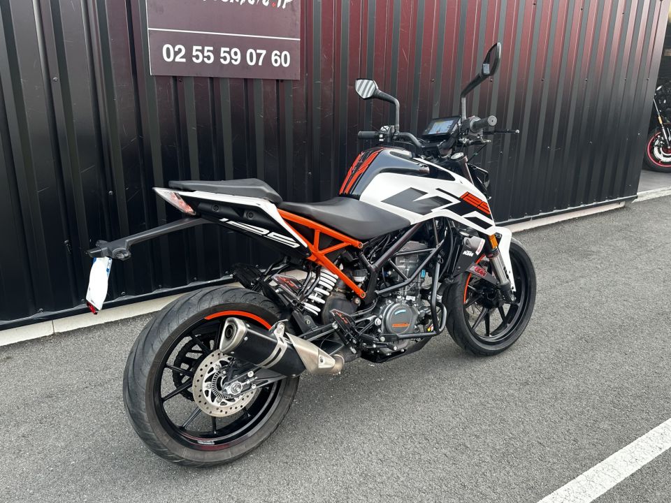 KTM 125 DUKE 4