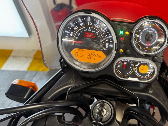ROYAL ENFIELD HYMALAYAN 400 4