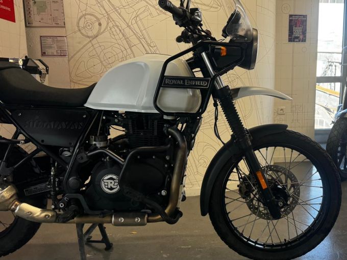 ROYAL ENFIELD HYMALAYAN 400 4