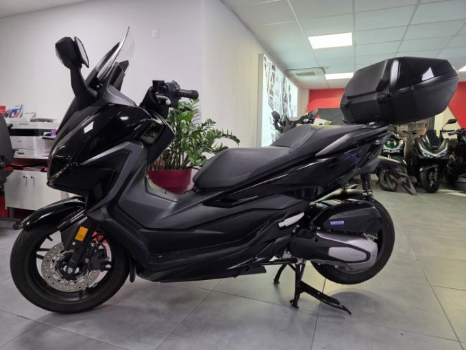 HONDA FORZA 125 ABS 4