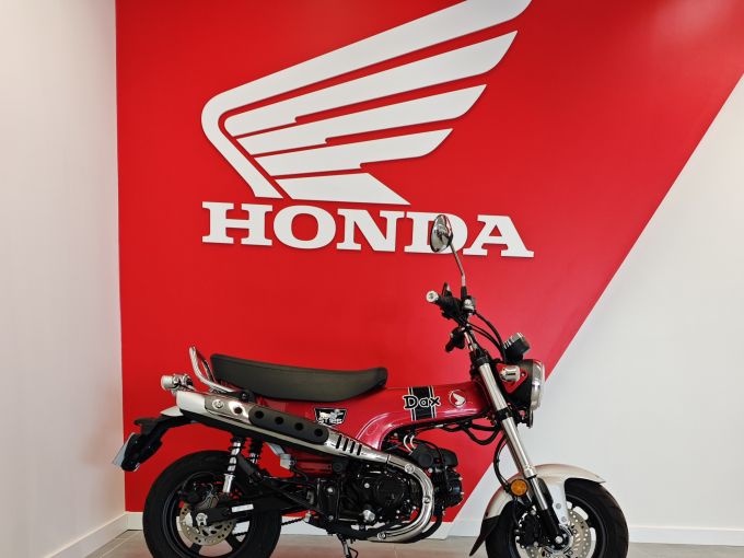 HONDA DAX ST 4