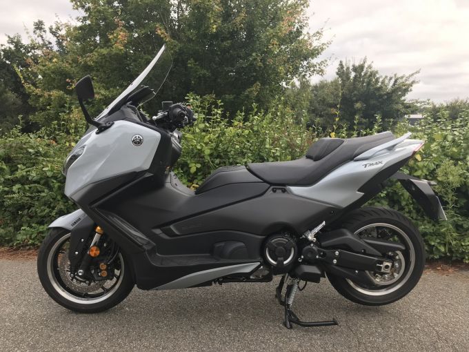 YAMAHA XP T-MAX 560 TECH MAX 4
