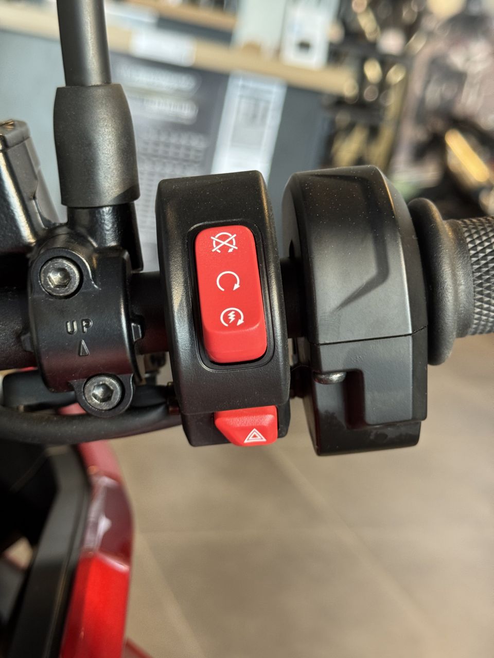 TRIUMPH TIGER SPORT 660 4