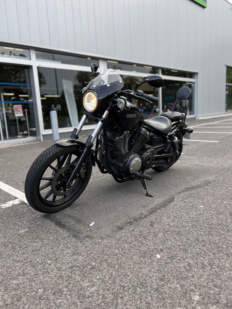 YAMAHA XV 950 BOLT 4