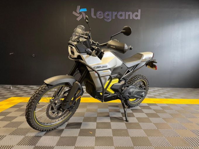 CAN-AM ORIGIN 4