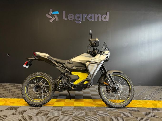 CAN-AM ORIGIN 4