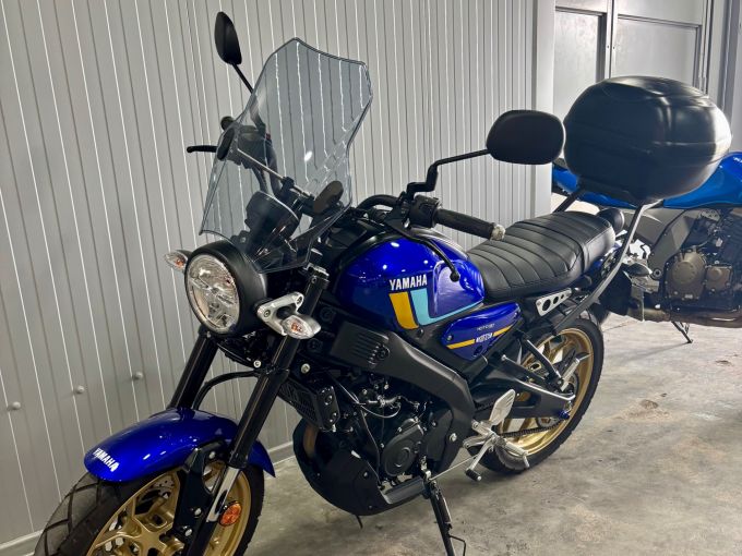 YAMAHA XSR 125 4