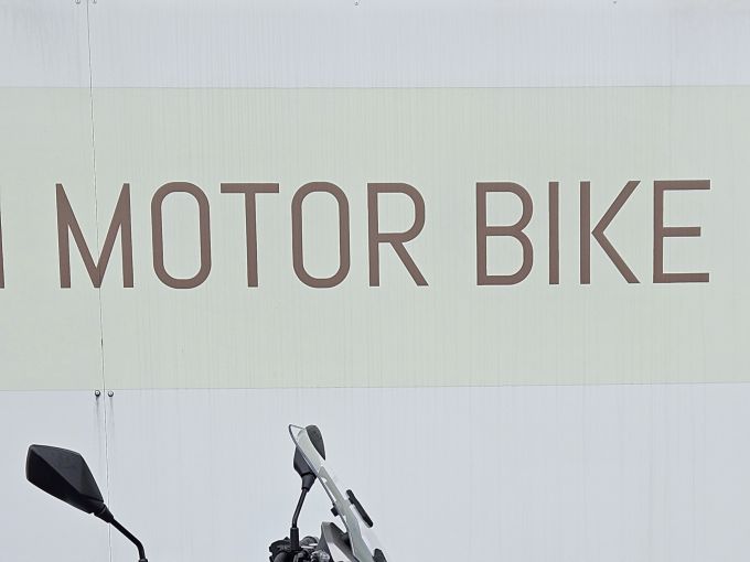 MOTO MORINI X-cape 650 4