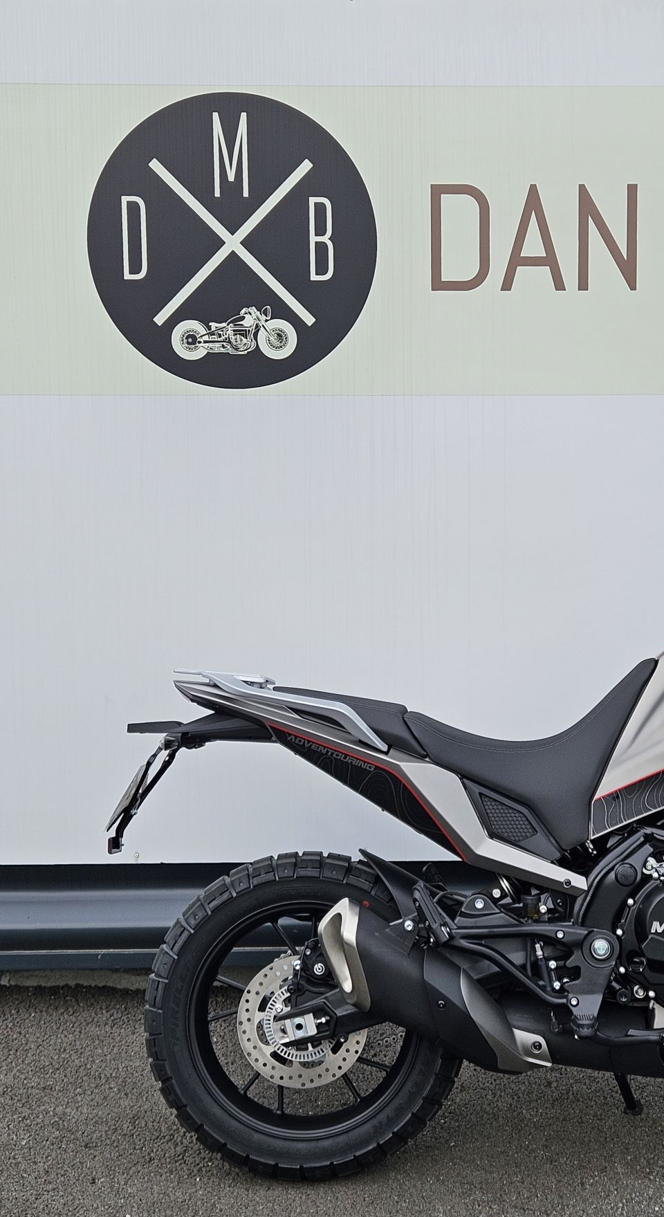 MOTO MORINI X-cape 650 4