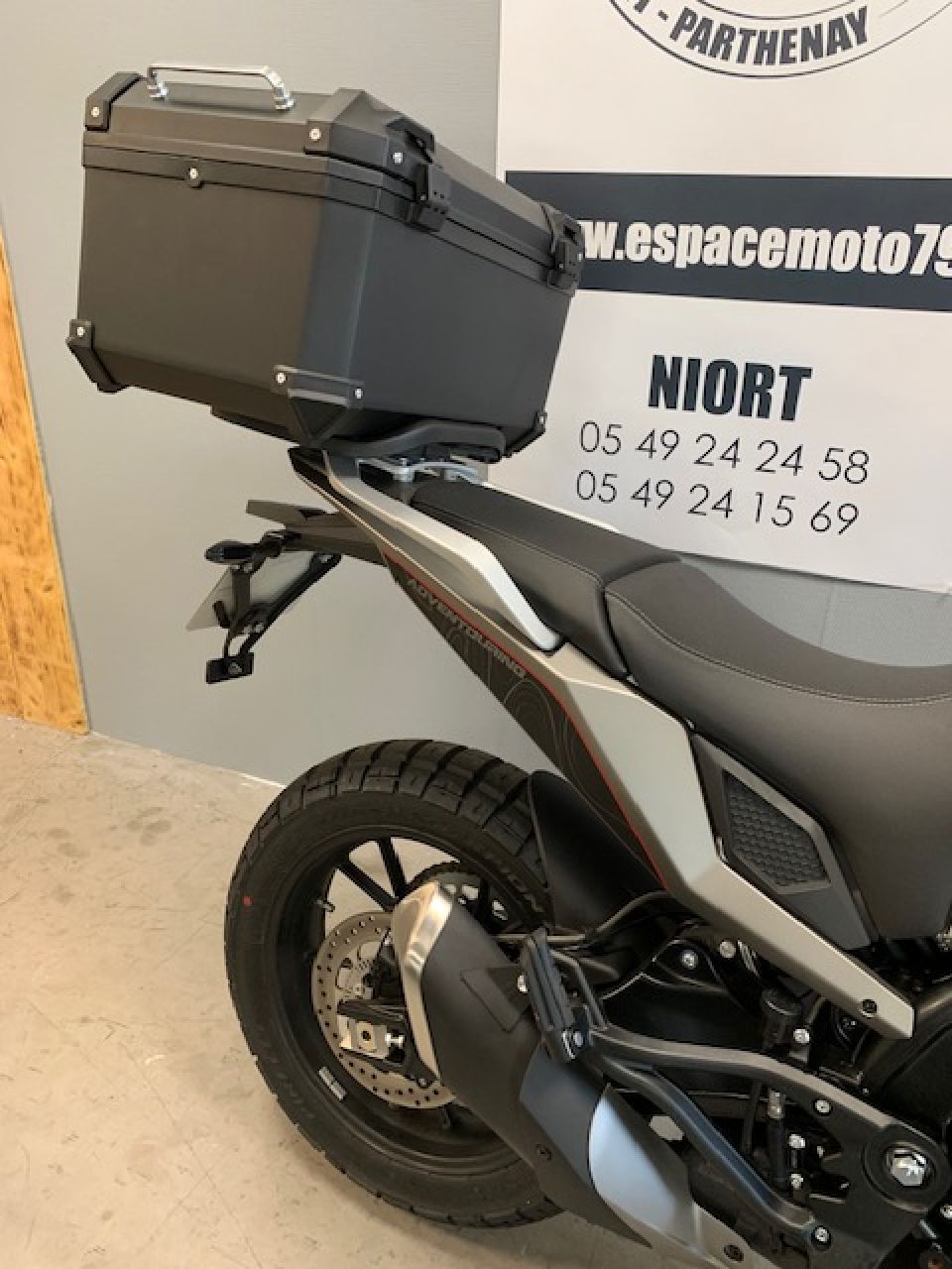 MOTO MORINI X-cape 650 4