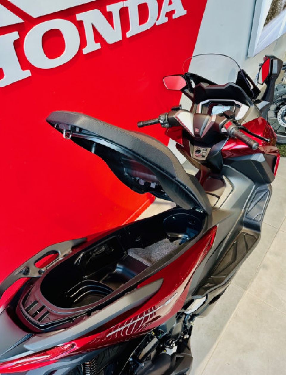 HONDA NSS FORZA 350 4