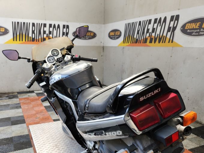 SUZUKI GSX-R 1100 4