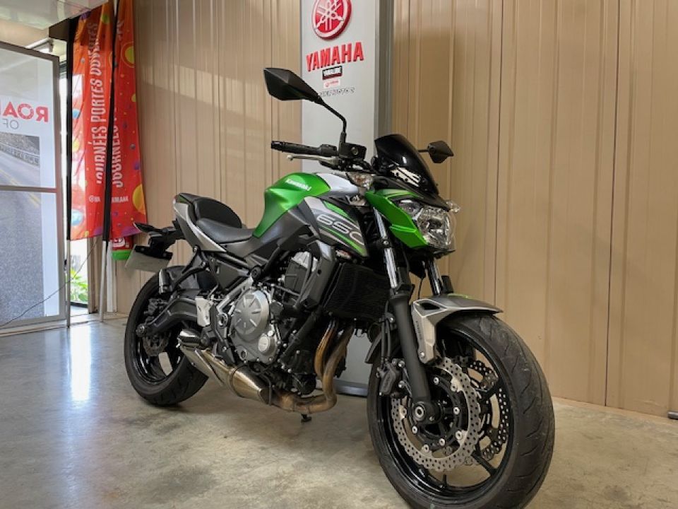 KAWASAKI Z 650 (47.5CV) 4