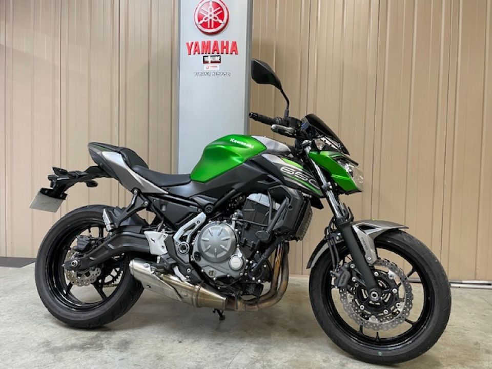 KAWASAKI Z 650 (47.5CV) 4