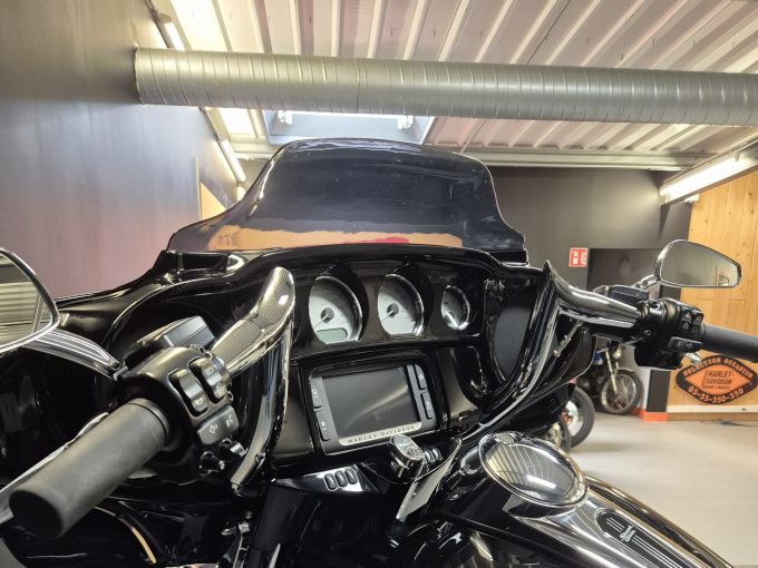 HARLEY-DAVIDSON TOURING STREET GLIDE 1745 SPECIAL 4