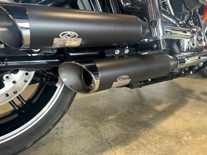HARLEY-DAVIDSON SOFTAIL BREAKOUT 1868 4