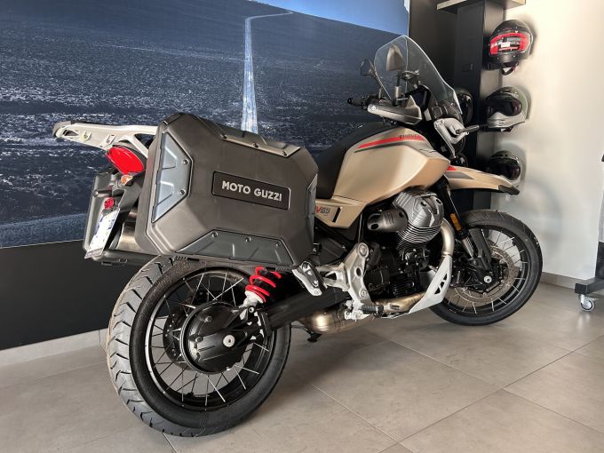 MOTO GUZZI V85 TT 850 4