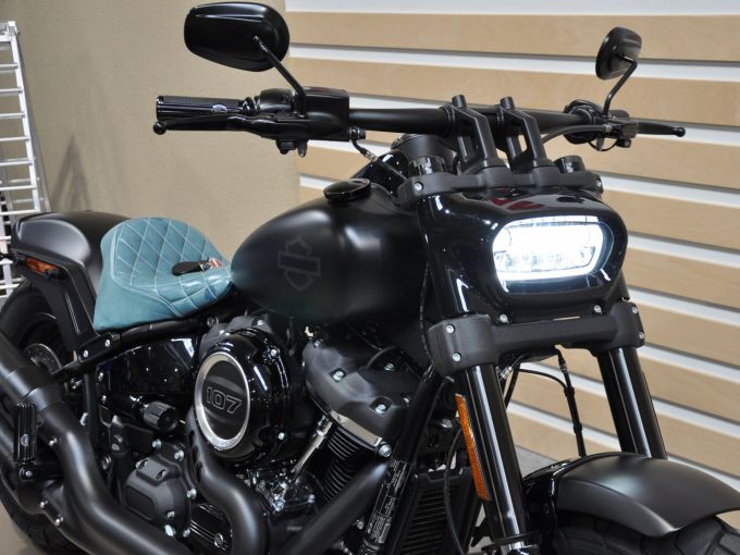 HARLEY-DAVIDSON SOFTAIL FAT BOB 1745 4