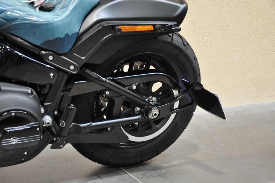 HARLEY-DAVIDSON SOFTAIL FAT BOB 1745 4