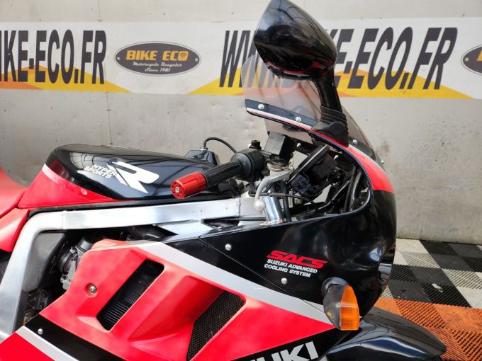 SUZUKI GSX-R 1100 4