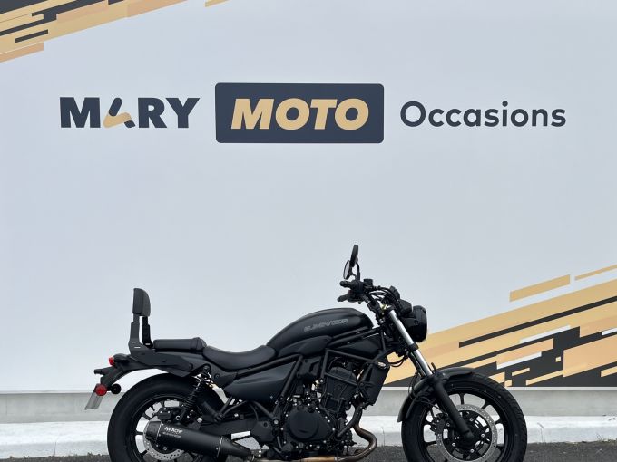 KAWASAKI ELIMINATOR 600 4