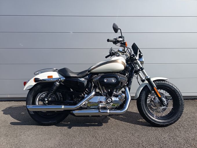 HARLEY-DAVIDSON SPORTSTER CUSTOM 1200 4
