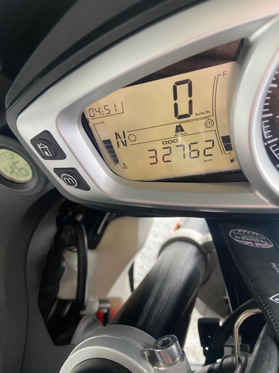 TRIUMPH TIGER 1050 SPORT ABS 4