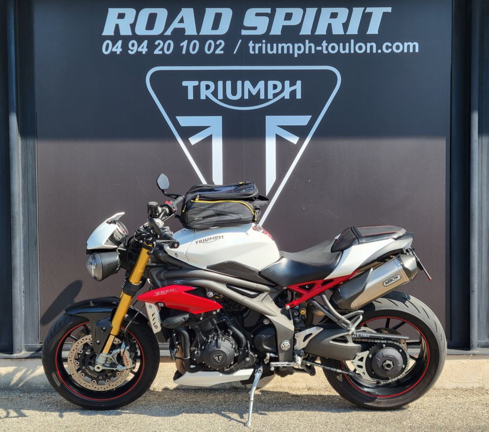 TRIUMPH SPEED TRIPLE 1050 R 4