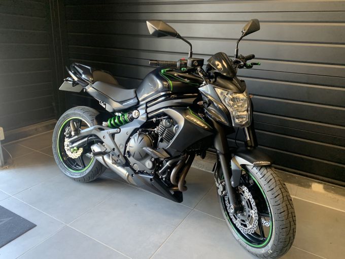KAWASAKI ER-6 (47.5CV) 4