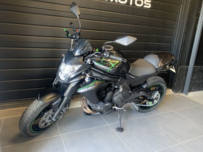 KAWASAKI ER-6 (47.5CV) 4