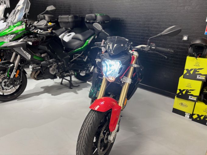 BMW F 800 R 4