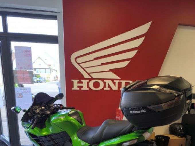 KAWASAKI ZZR 1400 4