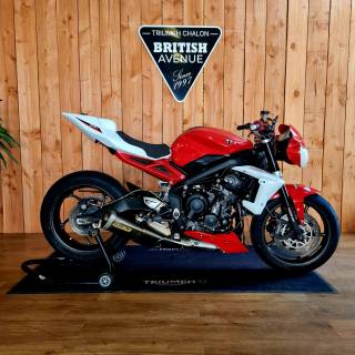 TRIUMPH STREET TRIPLE 675 R - 2014