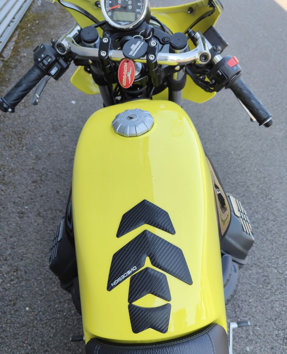 MOTO GUZZI V7 III RACER 750 4