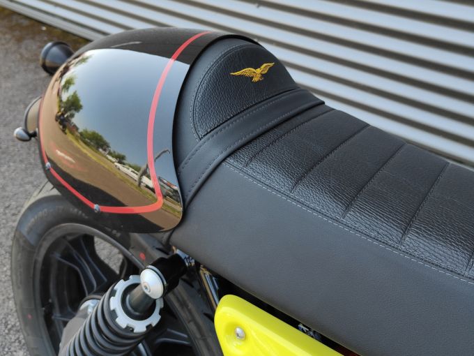 MOTO GUZZI V7 III RACER 750 4