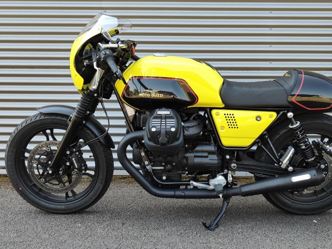 MOTO GUZZI V7 III RACER 750 4