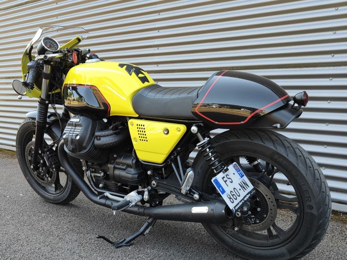 MOTO GUZZI V7 III RACER 750 4