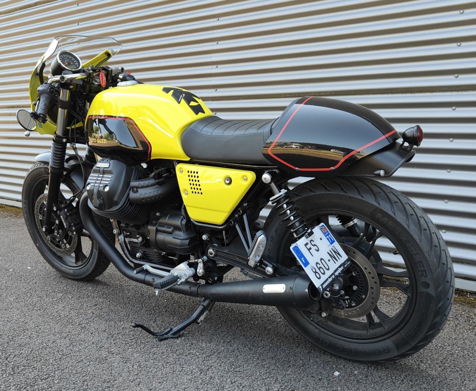 MOTO GUZZI V7 III RACER 750 4