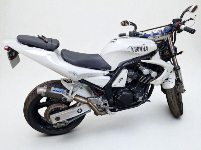 YAMAHA FZ6 600 FAZER S2 4