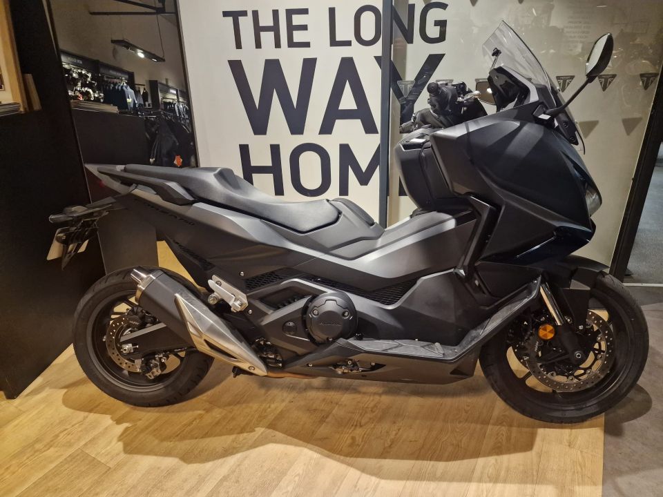 HONDA NSS FORZA 750 4