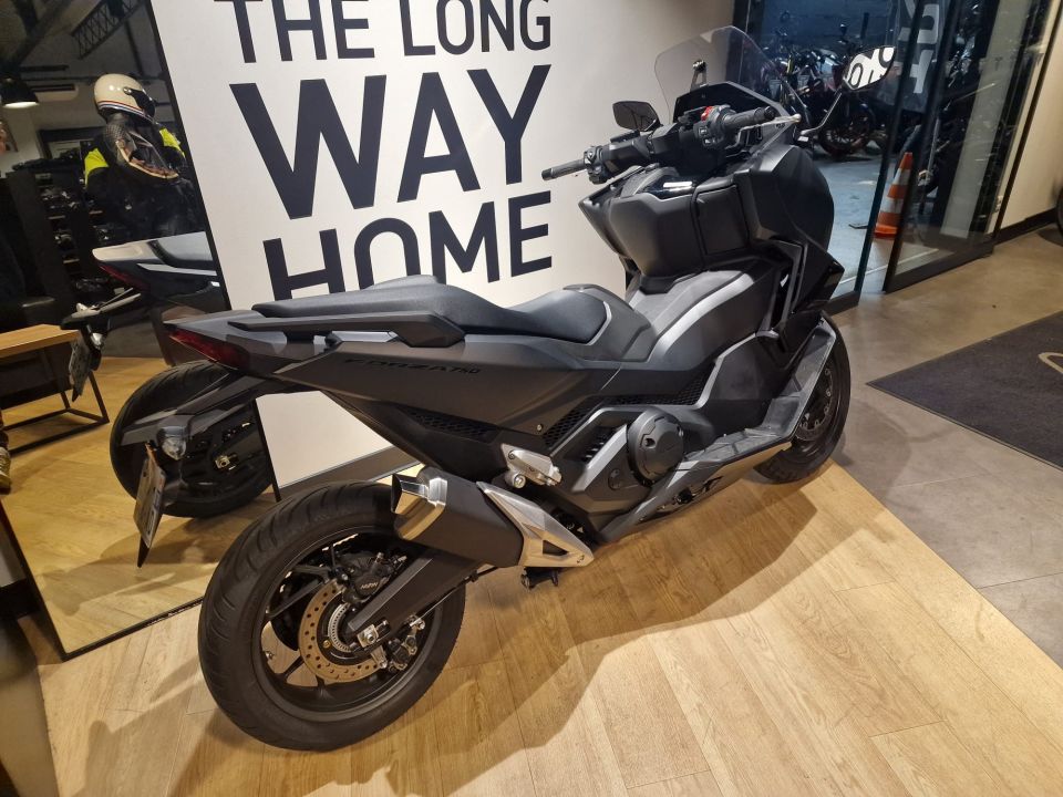 HONDA NSS FORZA 750 4