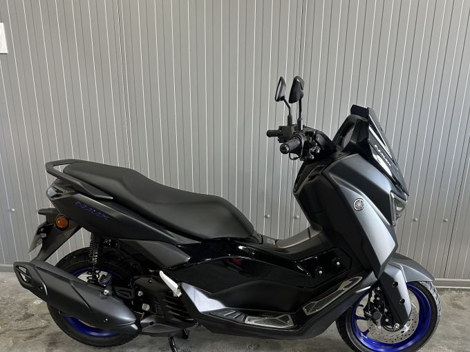YAMAHA NMAX 125 4