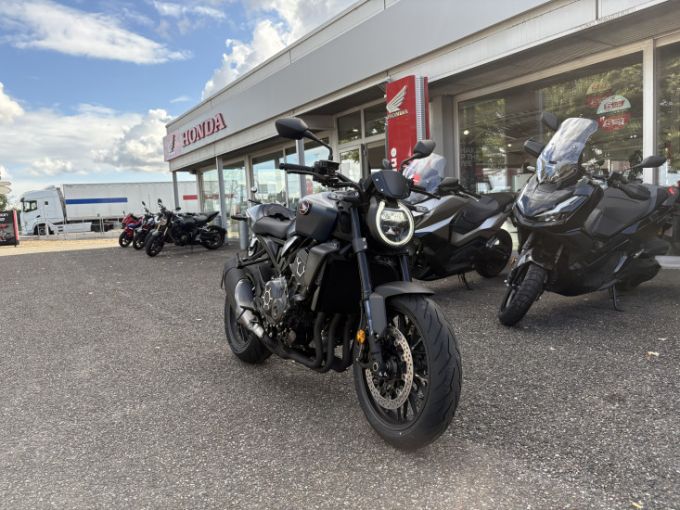 HONDA CB1000R ABS 4