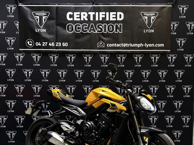 TRIUMPH STREET TRIPLE 765 RS 4