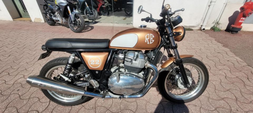 ROYAL ENFIELD INTERCEPTOR 4