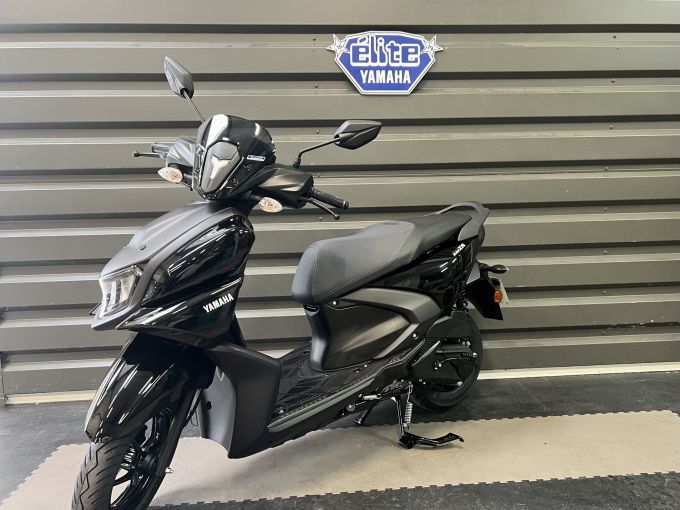 YAMAHA RayZR 125 4